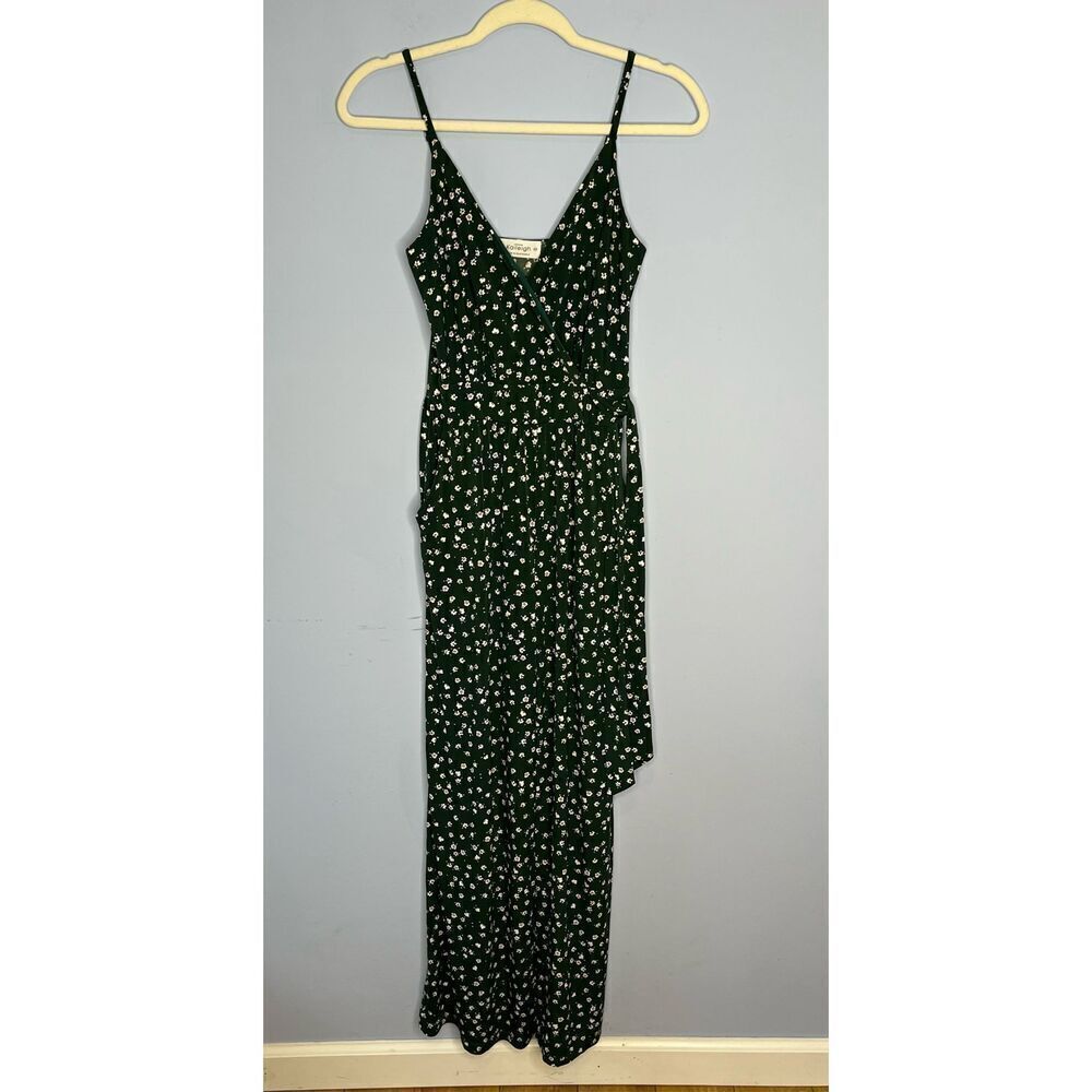 NWOT Kaleigh Women's XS Green/White Floral Elastic Waist Sleeveless Jumpsuit